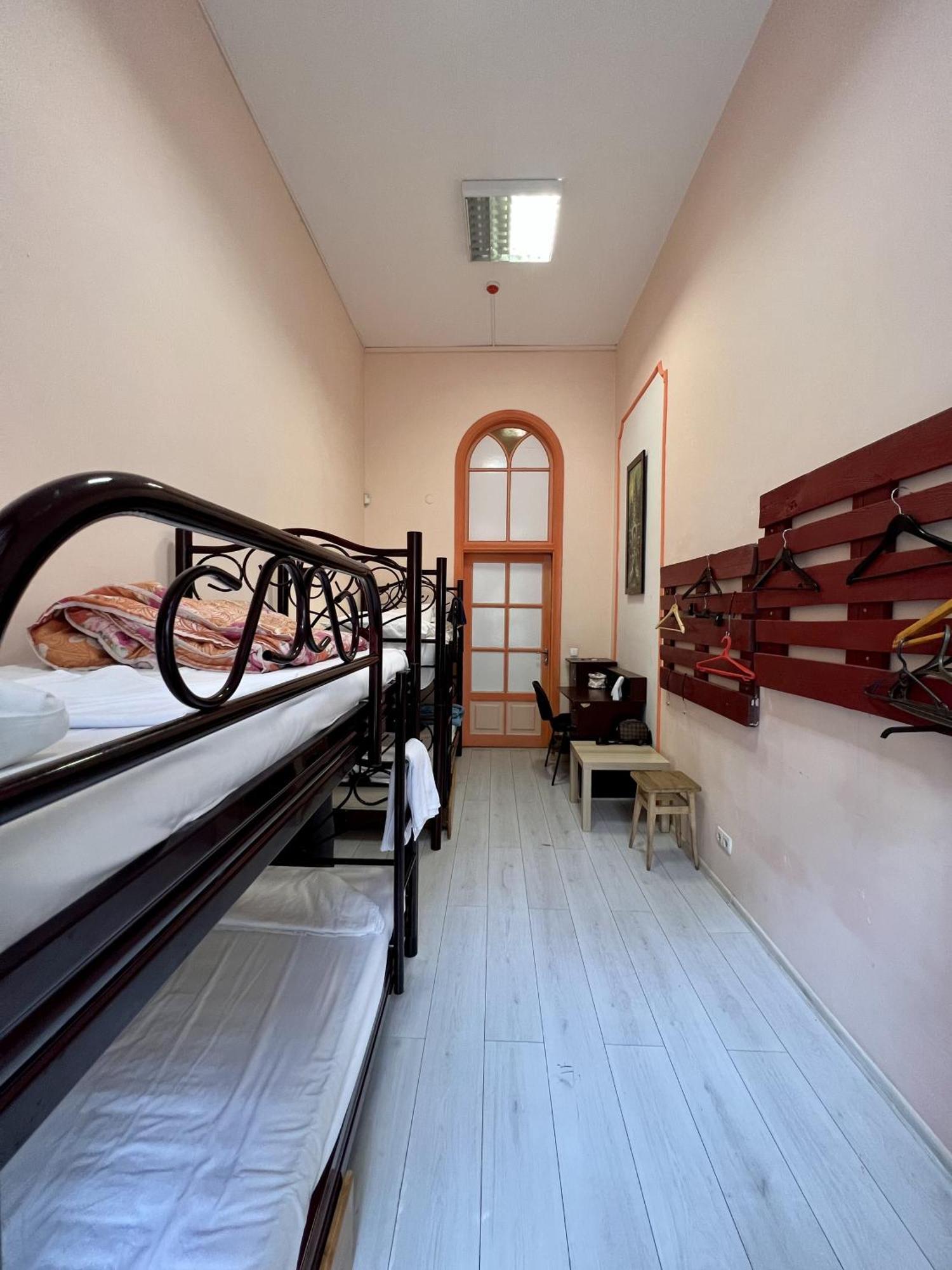 Dja Hostel Kyiv Eksteriør billede