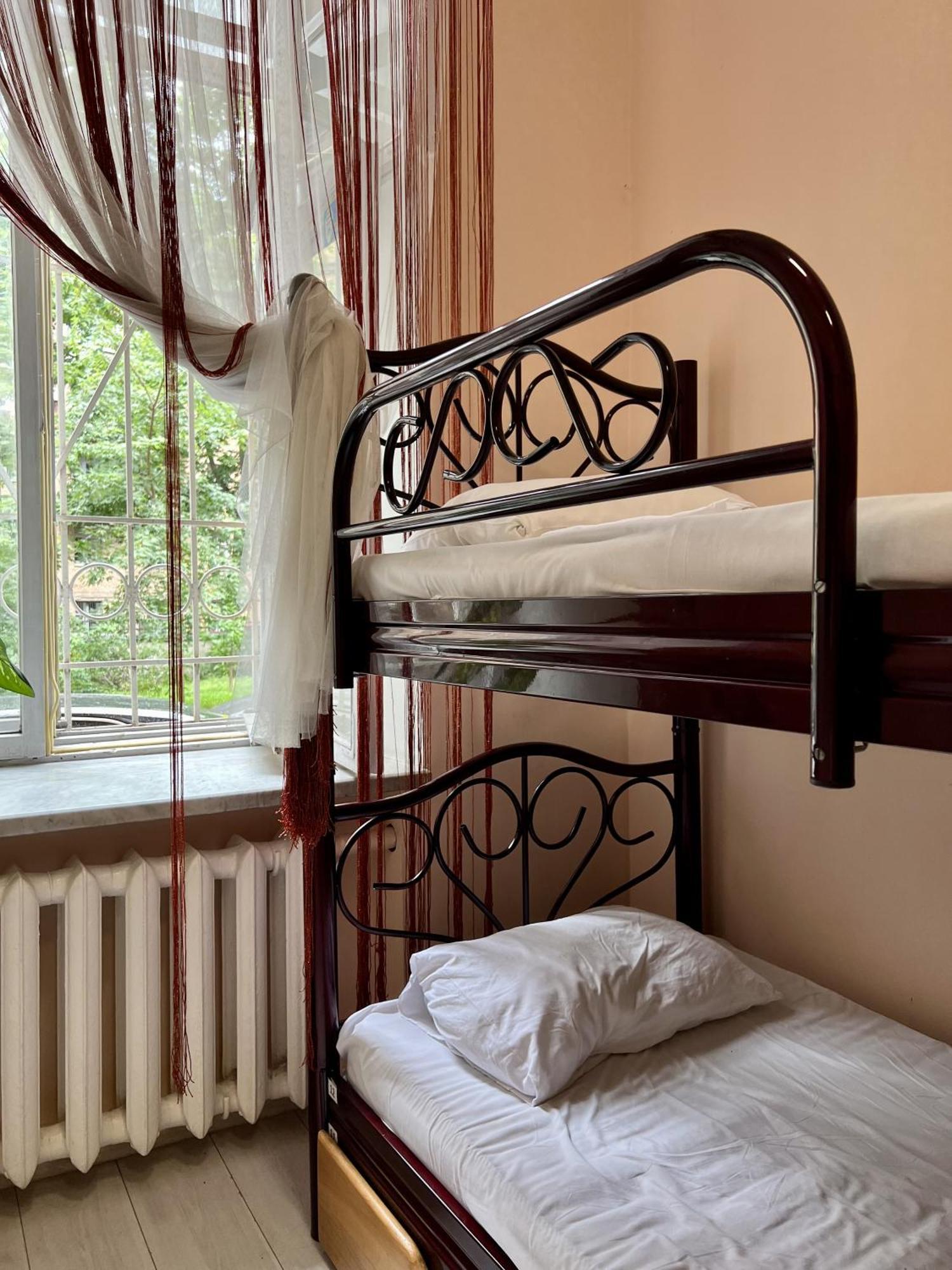 Dja Hostel Kyiv Eksteriør billede